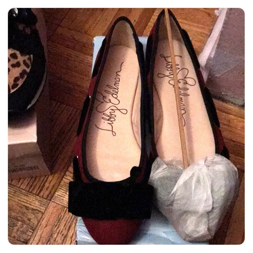 Casey Bow Ballet Flats Cranberry color